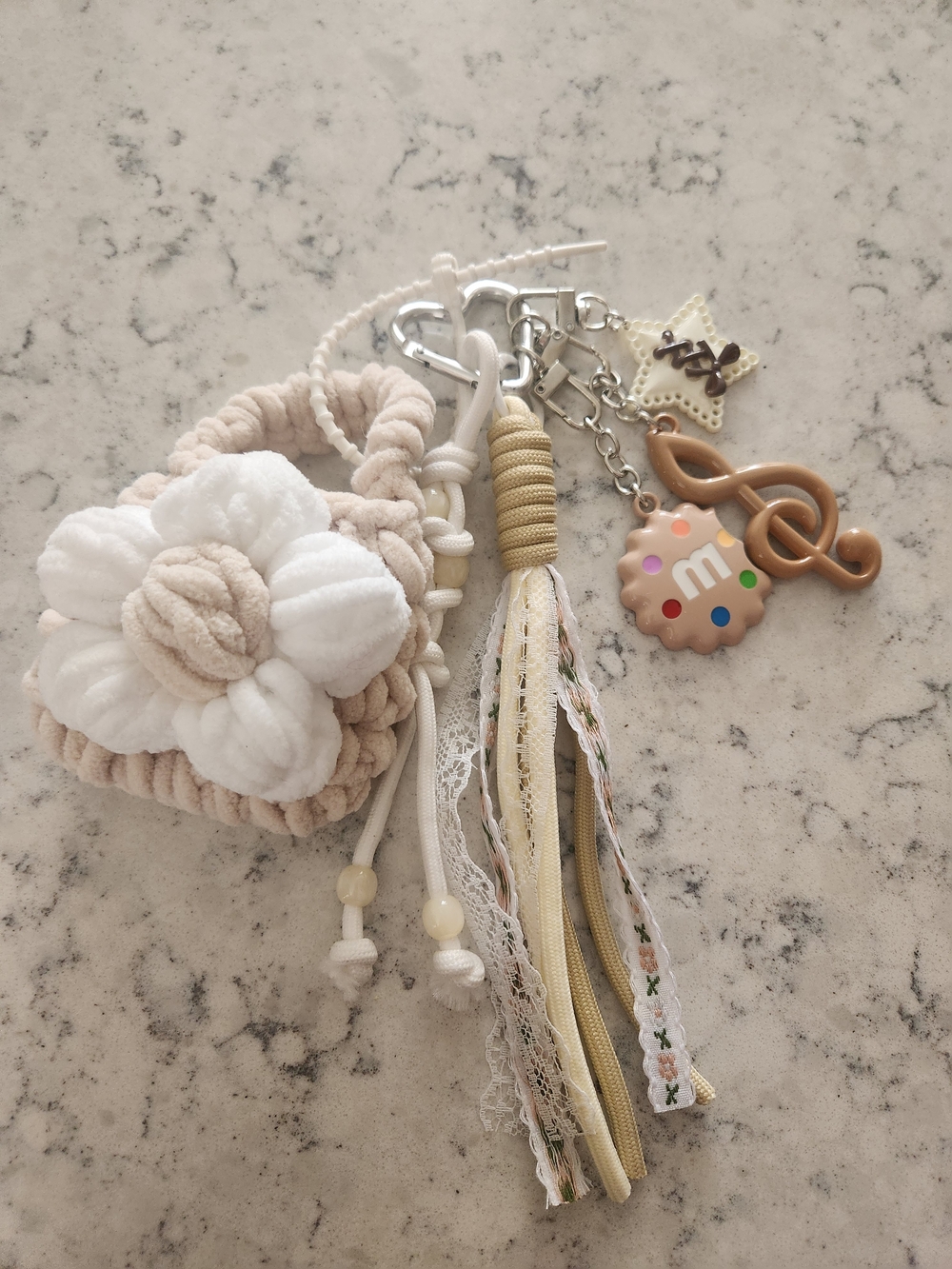 NEW!! Beige & White Floral Tassel Keychain